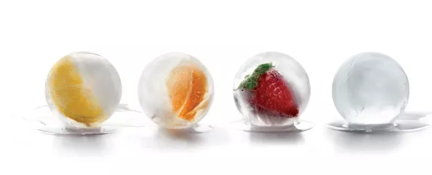 Gin and tonic ice balls moulds