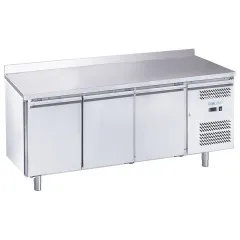Refrigerated_Pastry_Counter_Ventilated_0