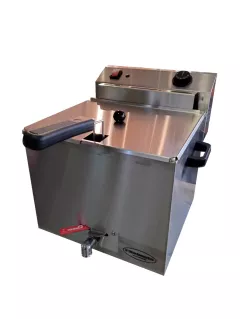 Electric_fryer_with_a_capacity_of_1x8_l._ROBUST_0