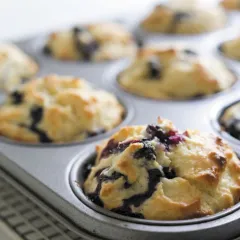 Muffin_tray_–_12_cups_1