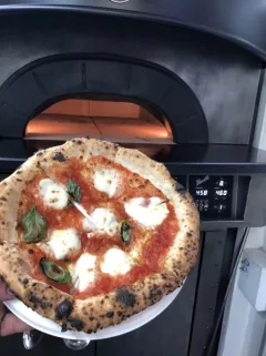 Pizza_oven_Moretti_Forni_Neapolis_9_with_a_warm_cell_for_rising_dough_2