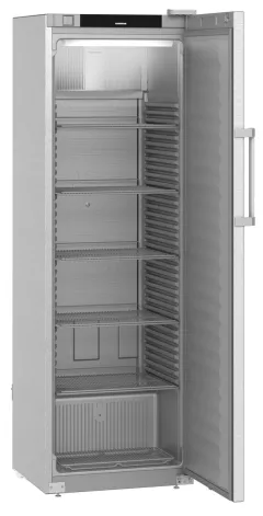 Vertical_refrigerator_with_grid_size_47.5/48cm._1