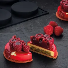 Форма за 24бр. сладки - кръг, силикон. Размер на сладка: 6,2х2,1см, капацитет - 38мл. - Pavoni_3