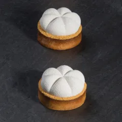 Mold_for_8_cookies_–_flower-shaped,_silicone._Cookie_size:_6×2_cm,_capacity_–_46_ml._2